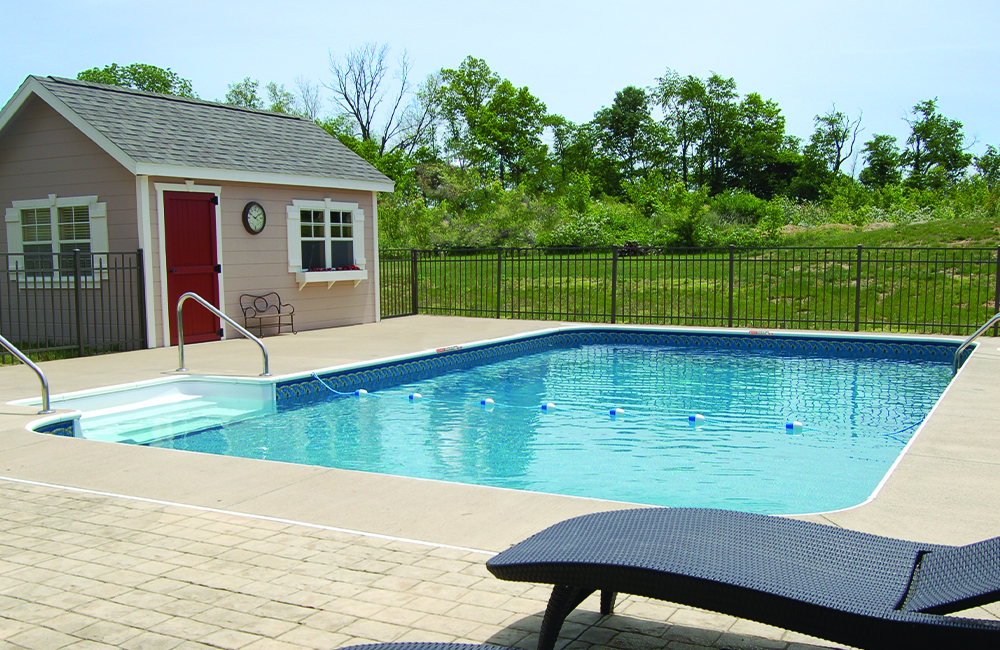 2’ Radius Rectangle featuring an 8’ offset Thermoplastic Step-N-Rest