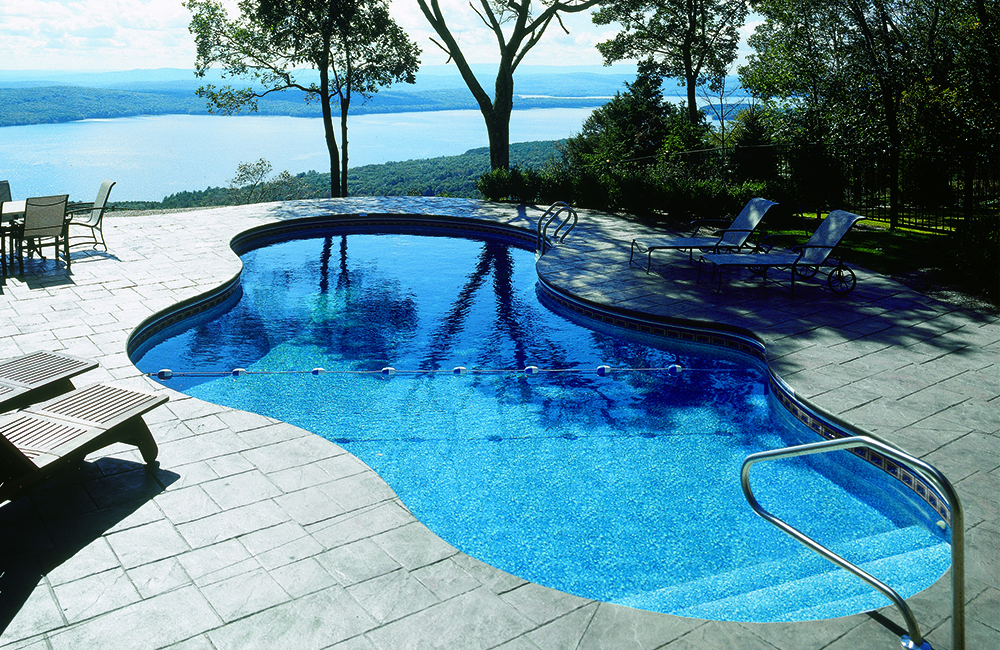 Mountain Lake Standard View featuring Full End Radius Nexus™ Steel Stairs